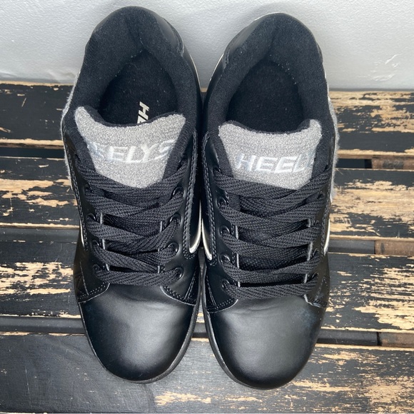 Heelys Wheeled Shoes Youth 5 Propel Skate Kids Sneakers Black White Gray Caps - Picture 4 of 16